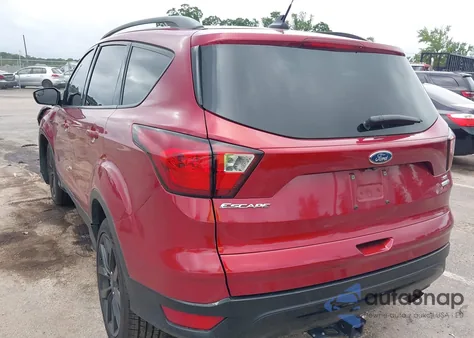 2019 Ford Escape Se z USA, uszkodzony, nr VIN 1FMCU9GD7KUC18085